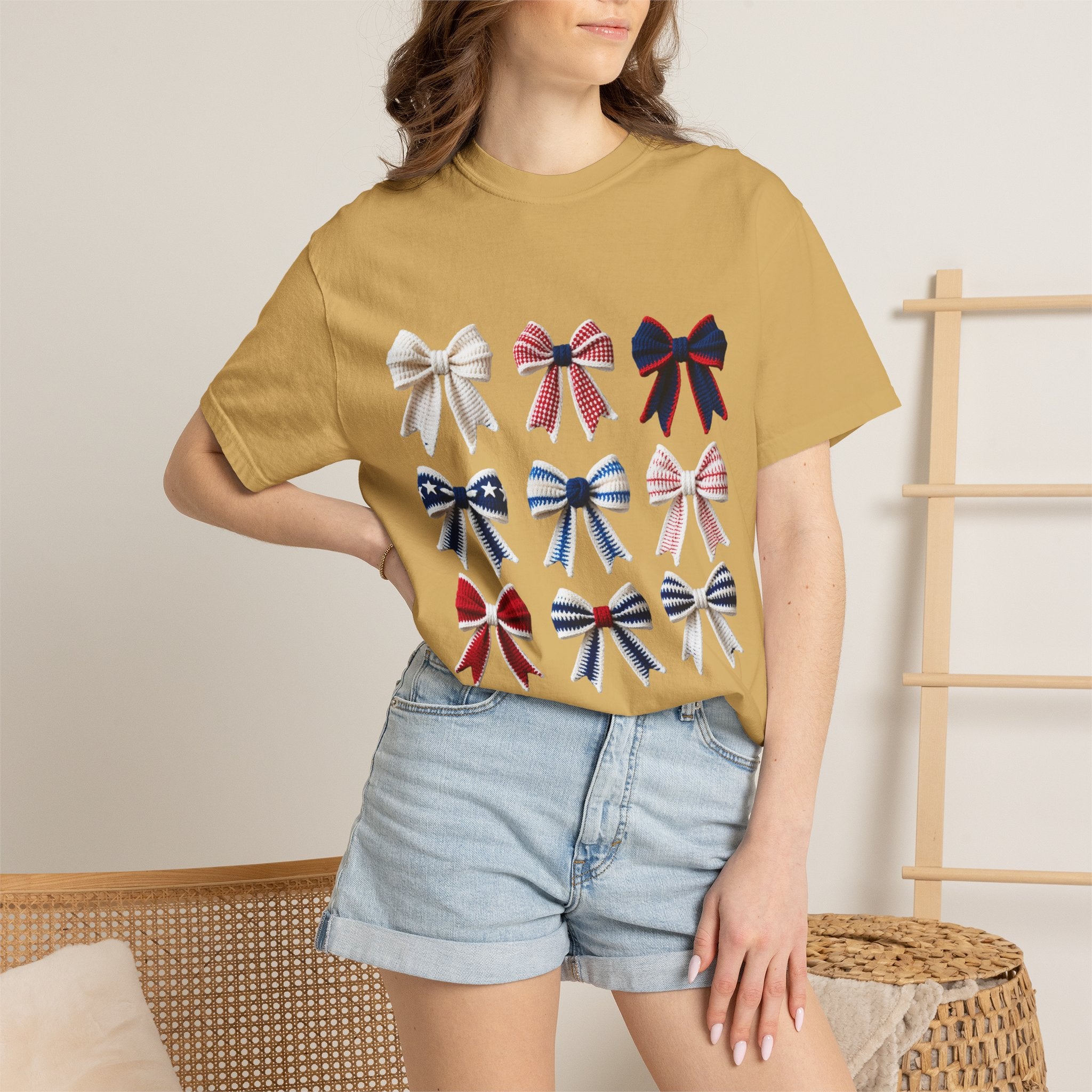 Bow Grid Graphic T-Shirt