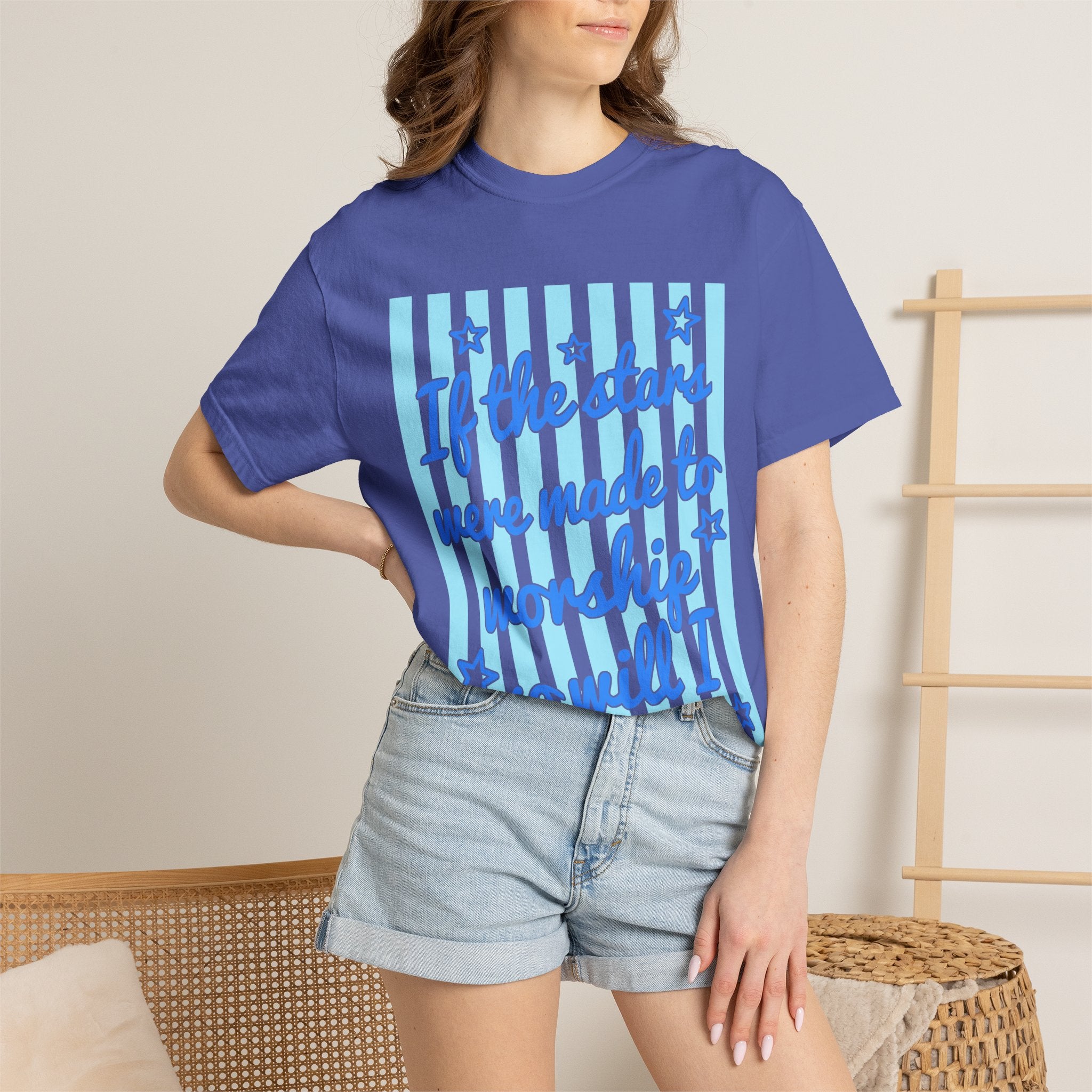 Worship Stars Graphic T-Shirt