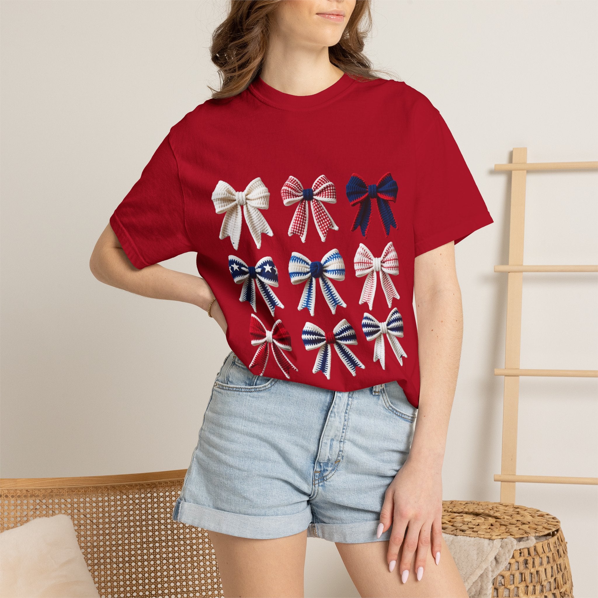 Bow Grid Graphic T-Shirt