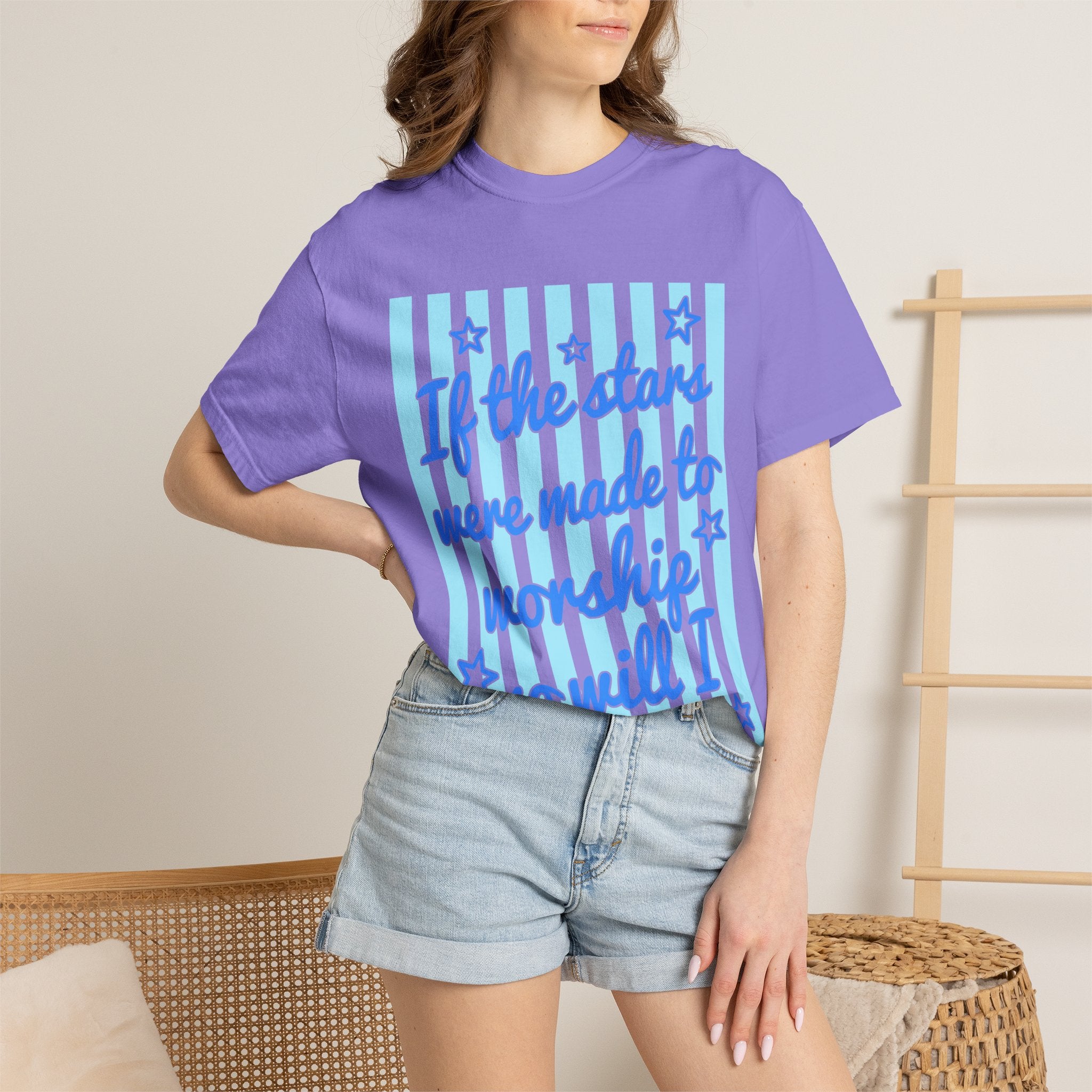 Worship Stars Graphic T-Shirt